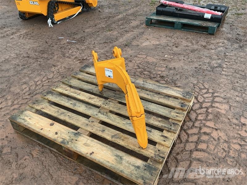  GIYI Excavator Ripper - Fits Cat 305 (Unused) خداشات