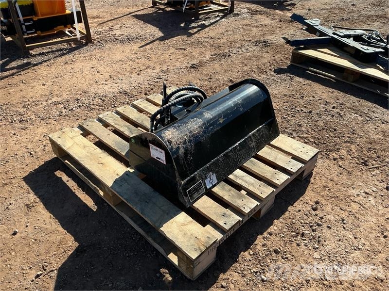 GIYI GY-3TB 32 in Tilting Excavator Bucket - Fits Łyżki do ładowarek