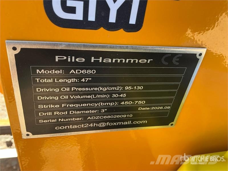 GIYI GY-AD680 47 in Skid Steer Post Driver (Unused Oprema za ograje