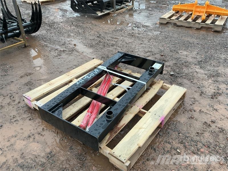 GIYI GY-BF47 47 in Skid Steer Bale Spear (Unused) Drugi deli