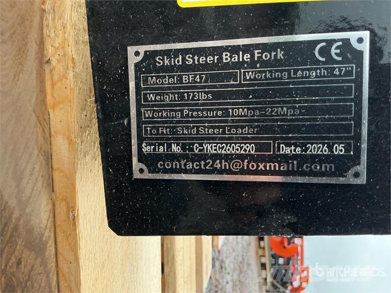 GIYI GY-BF47 47 in Skid Steer Bale Spear (Unused) Drugi deli