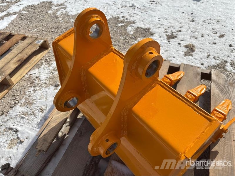  GIYI GY-BK 24 in Digging Excavator Bucket - Fits C Žlice