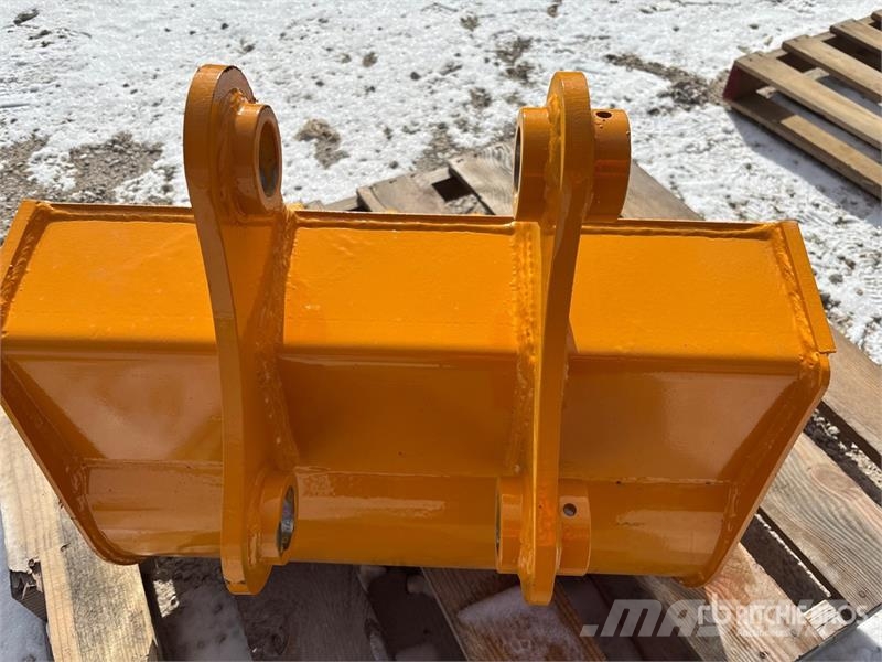  GIYI GY-BK 24 in Digging Excavator Bucket - Fits C Žlice