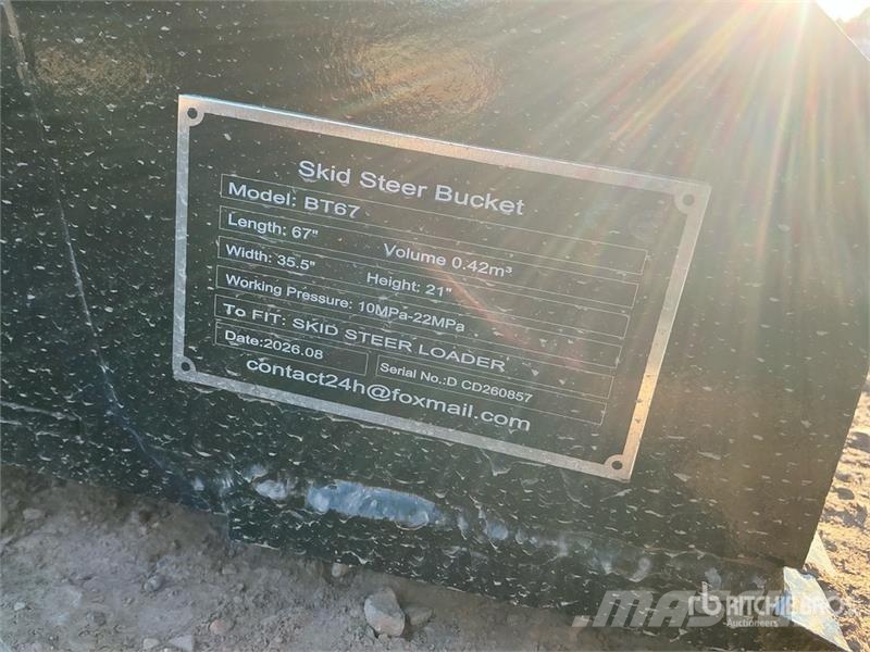  GIYI GY-BT67 67 in Skid Steer Bucket (Unused) دلاء