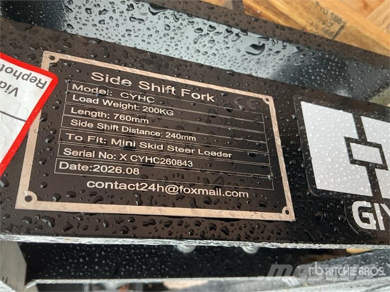  GIYI GY-CYHC 30 in Mini Skid Steer Forks (Unused) Forche