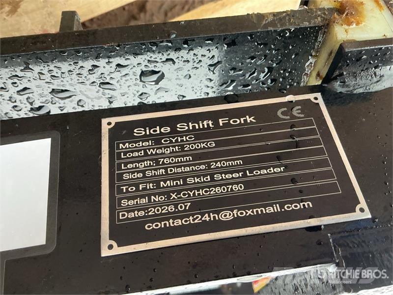  GIYI GY-CYHC 30 in Mini Skid Steer Forks (Unused) Forche