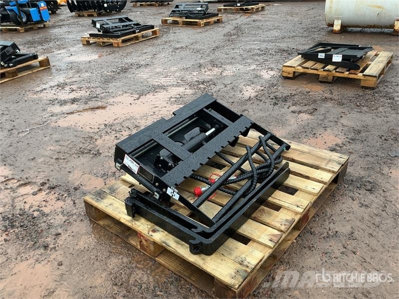  GIYI GY-CYHC 30 in Mini Skid Steer Forks (Unused) Forche