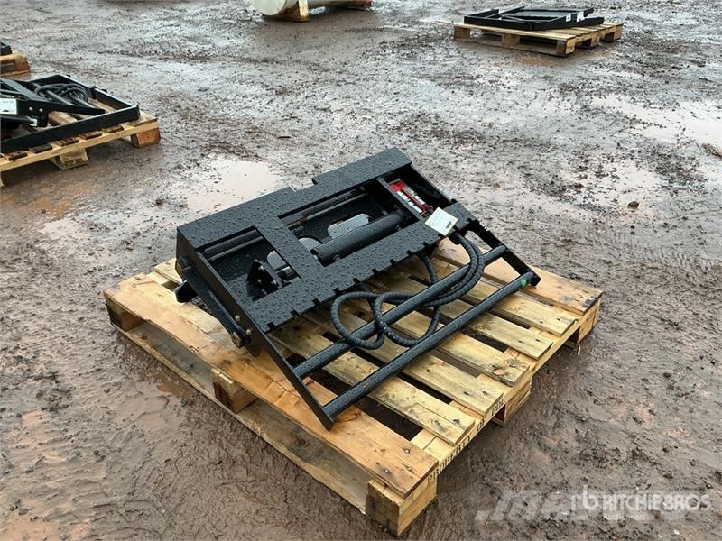  GIYI GY-CYHC 30 in Mini Skid Steer Forks (Unused) Forche