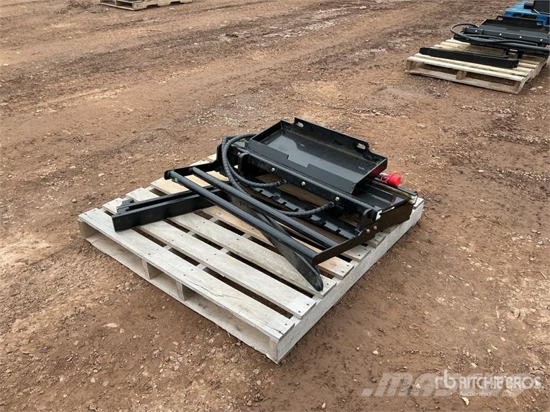 GIYI GY-CYHC 30 in Mini Skid Steer Forks (Unused) Fourche