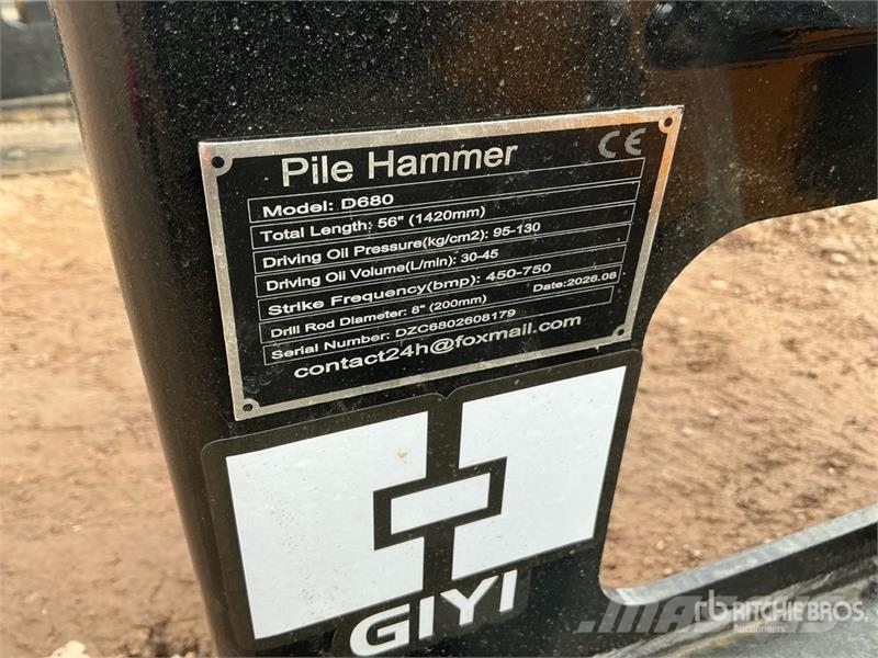  GIYI GY-D680 56 in Skid Steer Post Driver (Unused) Oprema za ograje