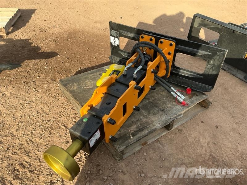 GIYI GY-D680 56 in Skid Steer Post Driver (Unused) Oprema za ograje