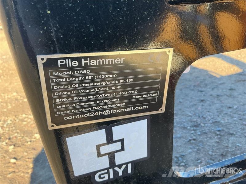  GIYI GY-D680 56 in Skid Steer Post Driver (Unused) Gårds‐husdyr gjerder
