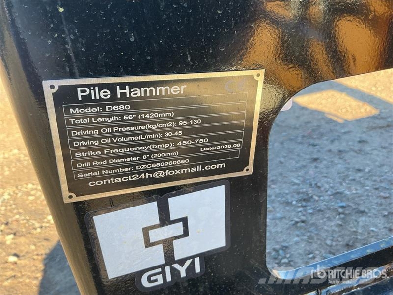  GIYI GY-D680 56 in Skid Steer Post Driver (Unused) Gårds‐husdyr gjerder