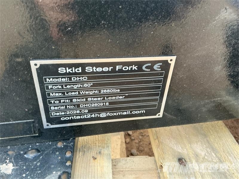  GIYI GY-DHC 59 in Skid Steer Forks (Unused) Forche
