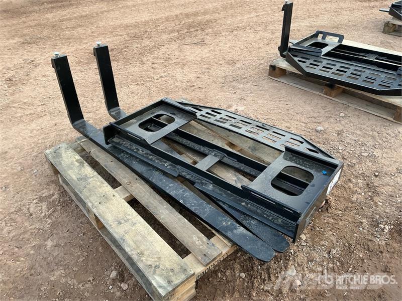  GIYI GY-DHC 59 in Skid Steer Forks (Unused) Forche