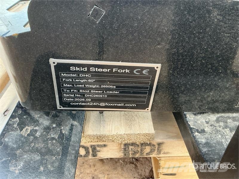 GIYI GY-DHC 59 in Skid Steer Forks (Unused) Forche