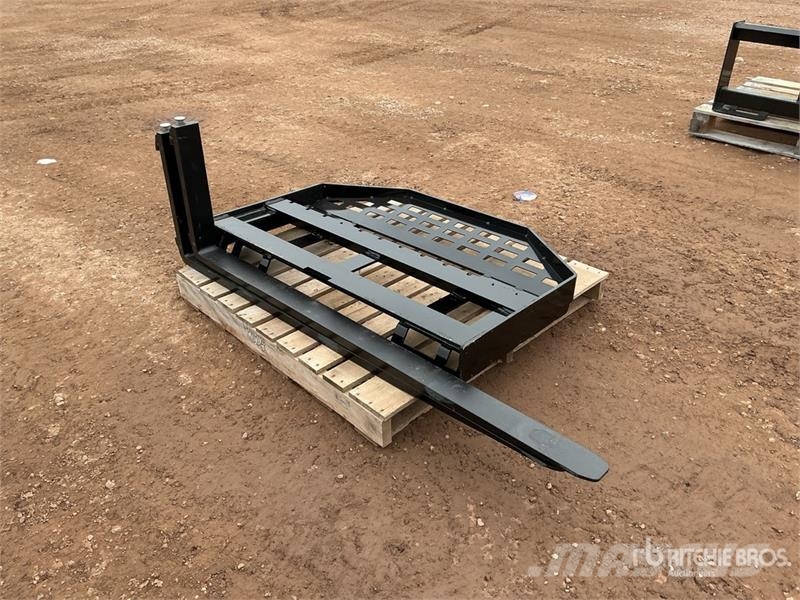 GIYI GY-DHC 59 in Skid Steer Forks (Unused) Fourche