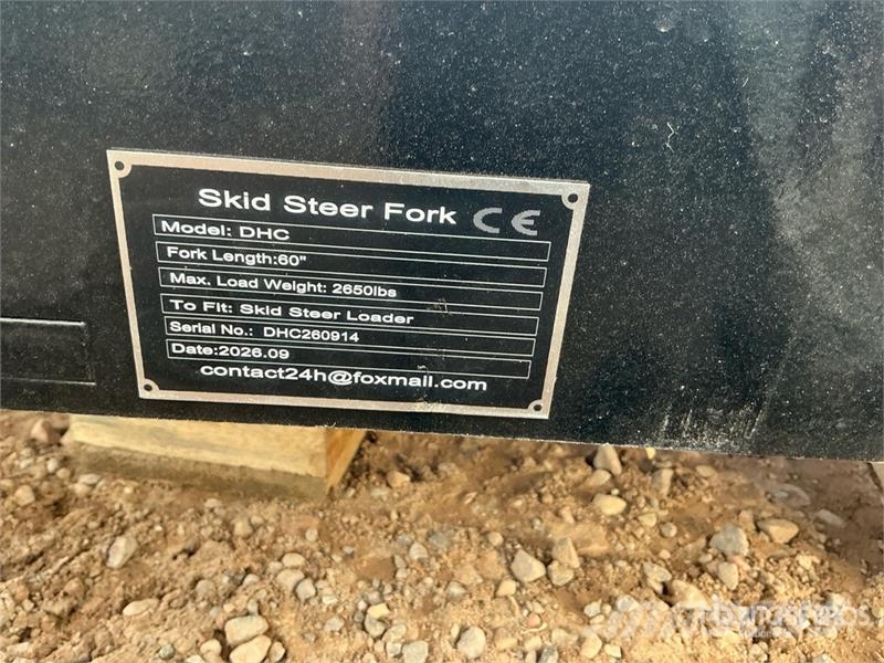 GIYI GY-DHC 59 in Skid Steer Forks (Unused) Forche