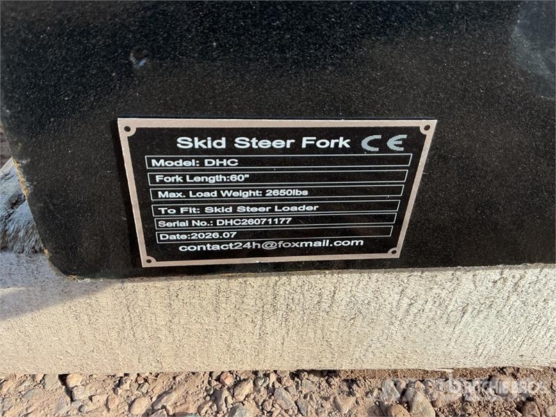 GIYI GY-DHC 59 in Skid Steer Forks (Unused) Вили