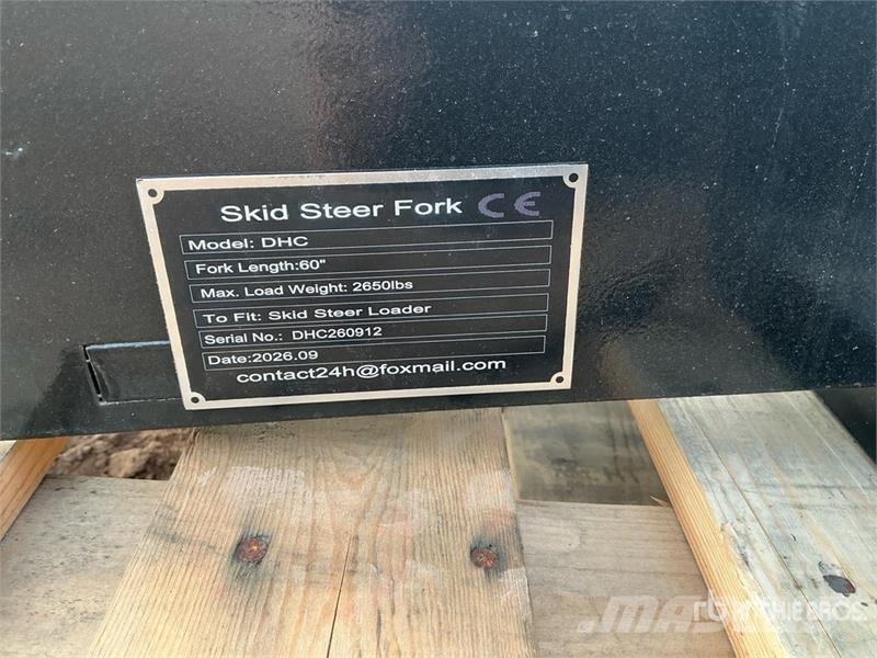 GIYI GY-DHC 59 in Skid Steer Forks (Unused) Forche