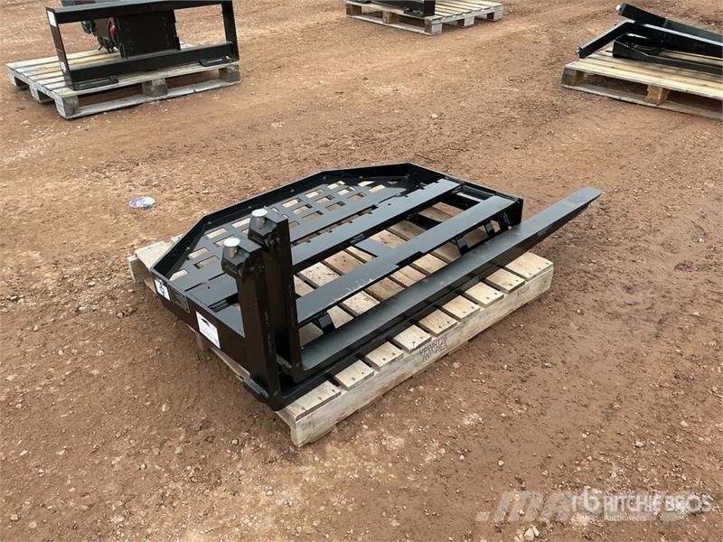 GIYI GY-DHC 59 in Skid Steer Forks (Unused) Fourche