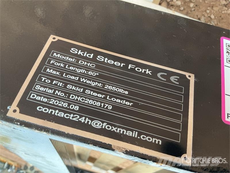 GIYI GY-DHC 59 in Skid Steer Forks (Unused) Fourche