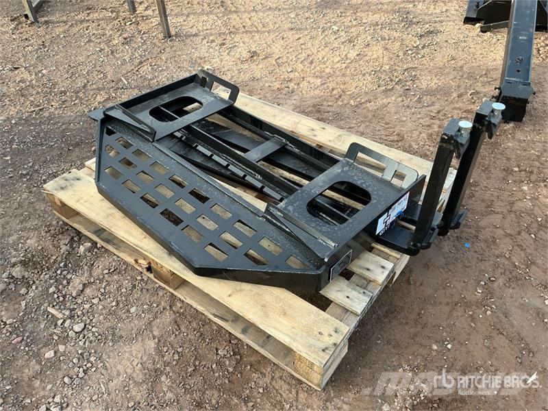 GIYI GY-DHC 59 in Skid Steer Forks (Unused) Forche
