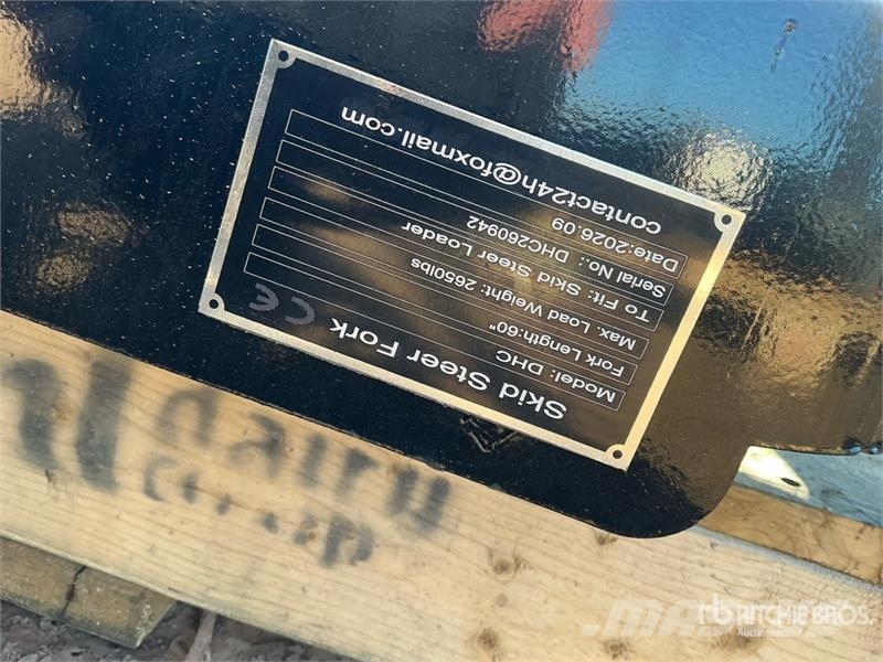 GIYI GY-DHC 59 in Skid Steer Forks (Unused) Forks