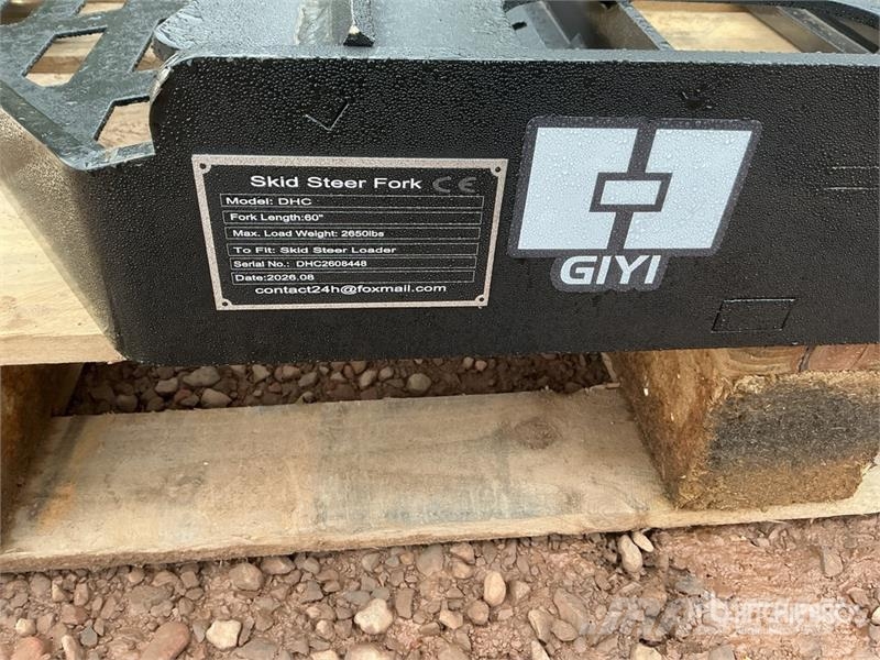GIYI GY-DHC 59 in Skid Steer Forks (Unused) Dakšas