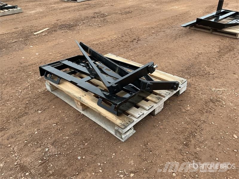 GIYI GY-DHC 59 in Skid Steer Forks (Unused) Fourche
