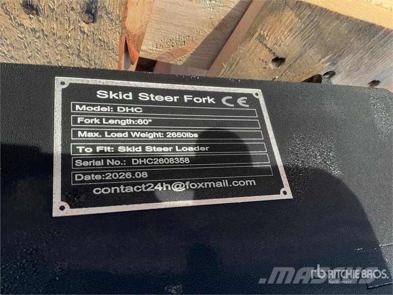 GIYI GY-DHC 59 in Skid Steer Forks (Unused) Вили