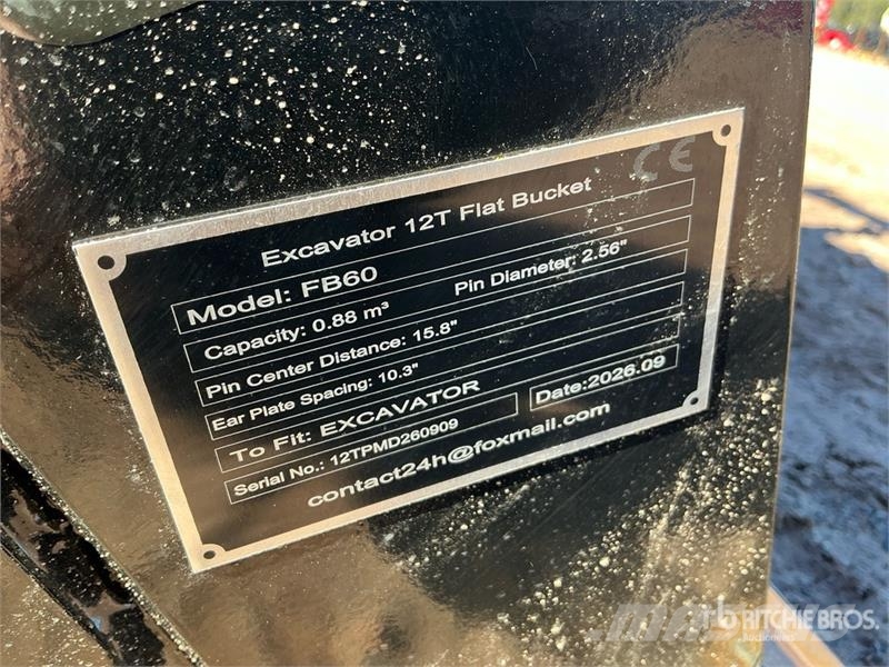 GIYI GY-FB60 60 in 0.88 m3 Cleanup Excavator Bucke Cucharones