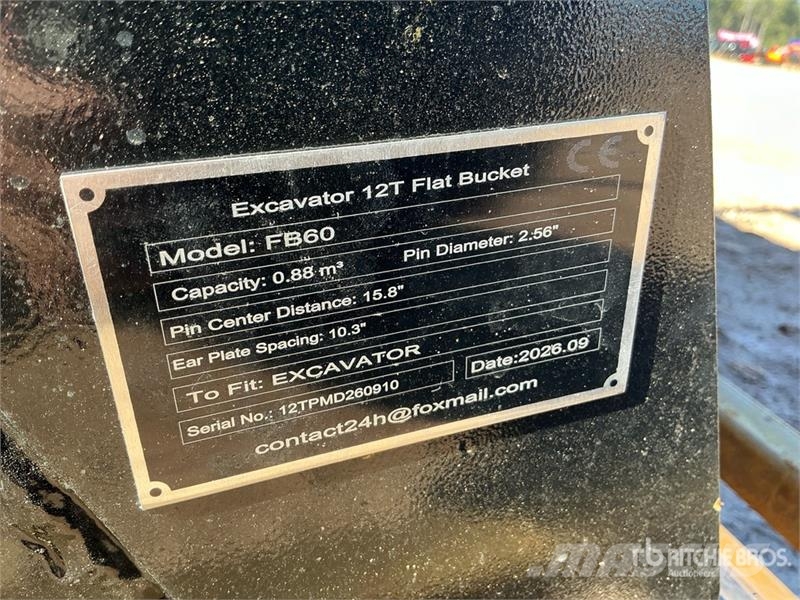 GIYI GY-FB60 60 in 0.88 m3 Cleanup Excavator Bucke Cucharones