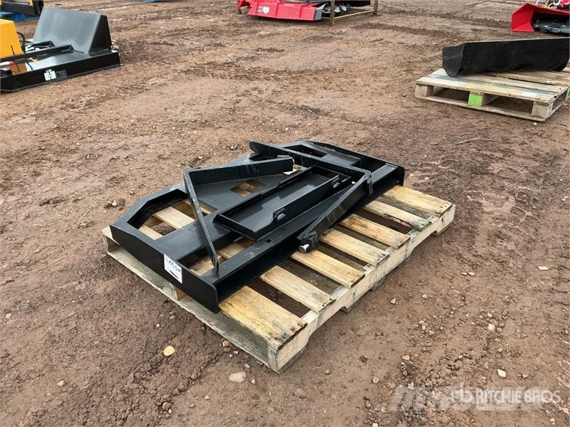 GIYI GY-FR47 29 in Mini Dingo Skid Steer Forks (Un Fourche