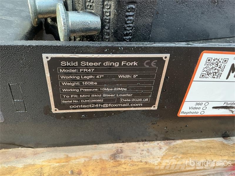 GIYI GY-FR47 29 in Mini Dingo Skid Steer Forks (Un Fourche