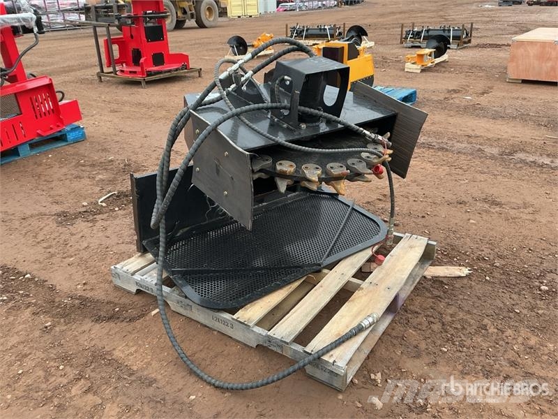  GIYI GY-FSG45 26 in Skid Steer Stump Grinder (Unus Üniversal ekim makinasi