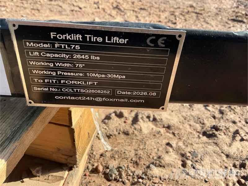 GIYI GY-FTL75 75 in Forklift Tire Lifter (Unused) Overige tweedehands voorzetapparatuur en componenten