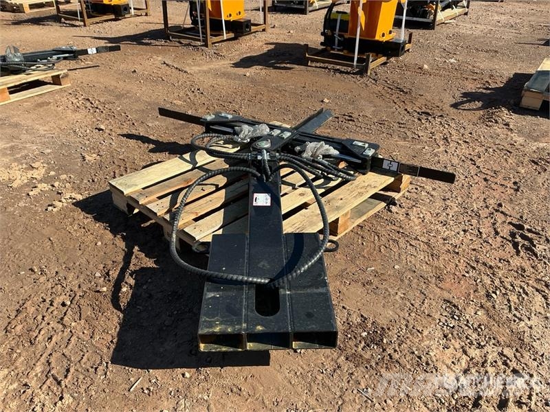 GIYI GY-FTL75 75 in Forklift Tire Lifter (Unused) Overige tweedehands voorzetapparatuur en componenten