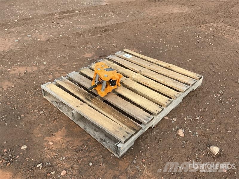 GIYI GY-K302 Excavator Coupler (Unused) Ātrie savienotāji