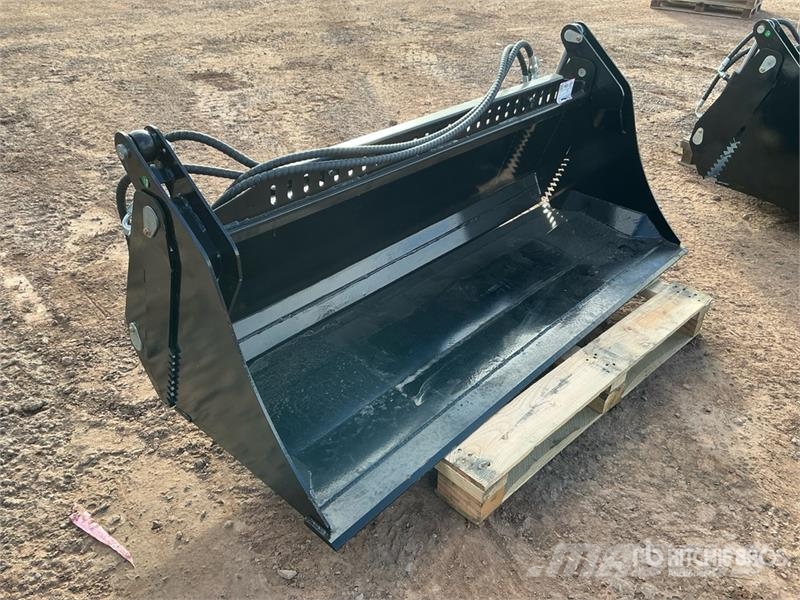 GIYI GY-KH72 72 in Multi-Purpose Skid Steer Bucket Cucharones