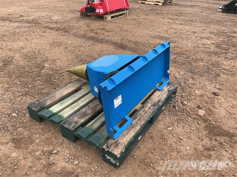 GIYI GY-LS43 43 in Skid Steer Log Splitter (Unused Wood splitters and cutters