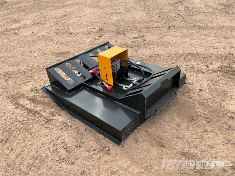  GIYI GY-MBC53 53 in Mini Skid Steer Brush Cutter ( Monterade och påhängda gräsklippare