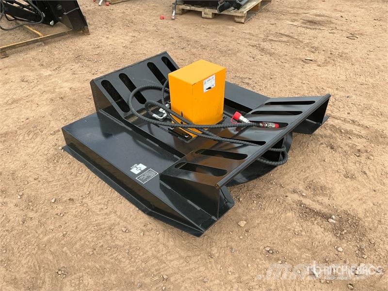  GIYI GY-MBC53 53 in Mini Skid Steer Brush Cutter ( Monterade och påhängda gräsklippare