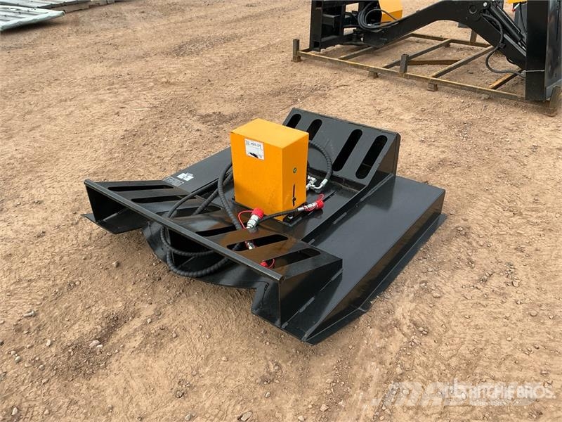  GIYI GY-MBC53 53 in Mini Skid Steer Brush Cutter ( Monterade och påhängda gräsklippare