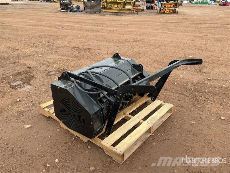 GIYI GY-ML45 32 in Skid Steer Mulcher (Unused) Erdészeti bozótirtó