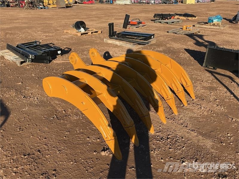 GIYI GY-P320 64 in Excavator Rake - Fits Cat 320 ( Rakes and tedders