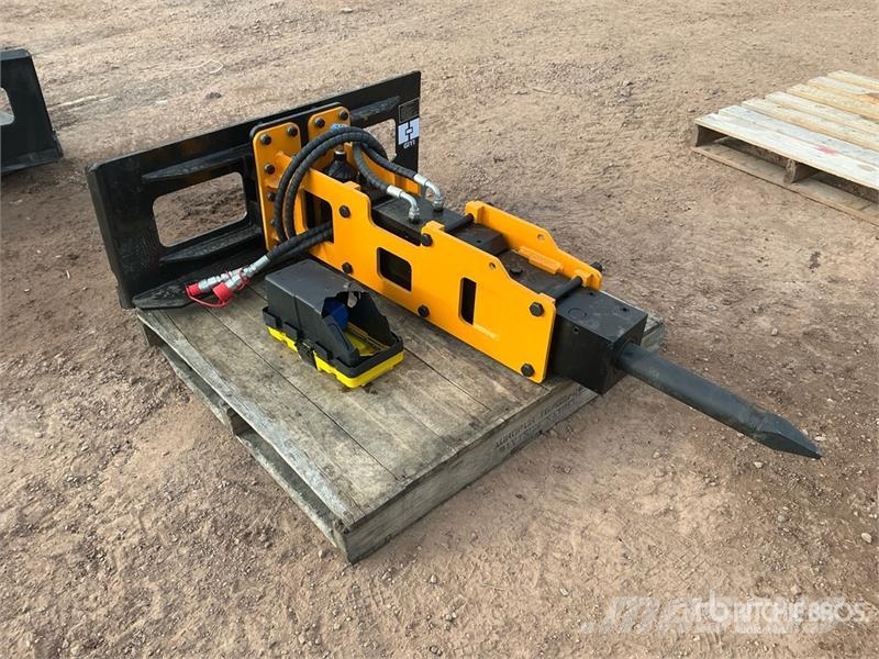  GIYI GY-P680 67 in Skid Steer Breaker (Unused) Hammer / Brecher