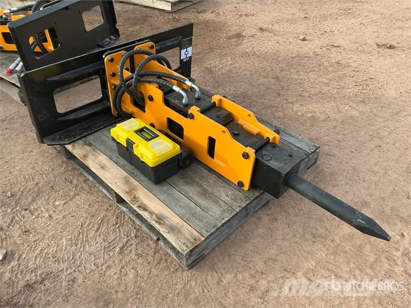  GIYI GY-P680 67 in Skid Steer Breaker (Unused) Hammer / Brecher
