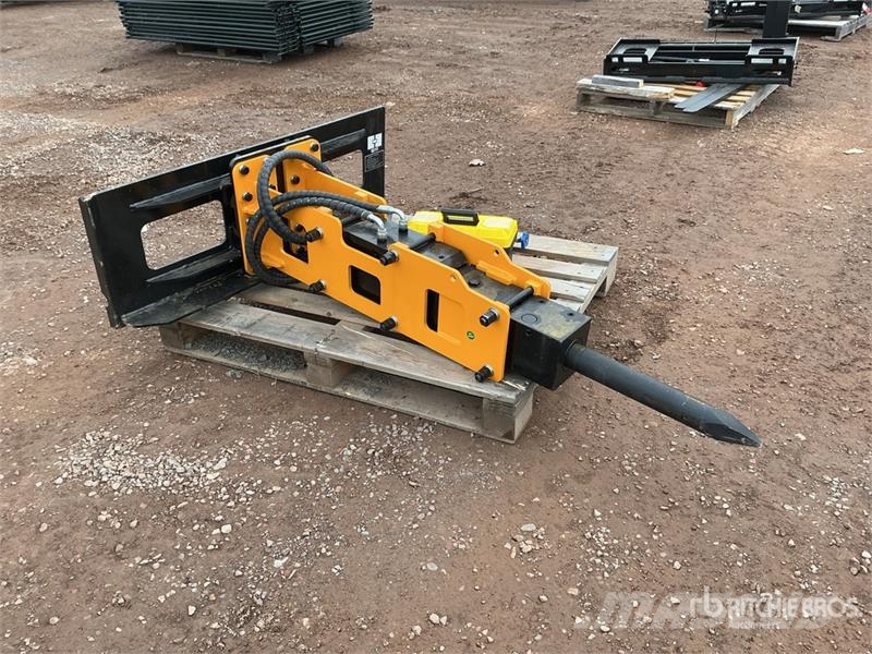  GIYI GY-P680 67 in Skid Steer Breaker (Unused) Bourací kladiva / Sbíječky