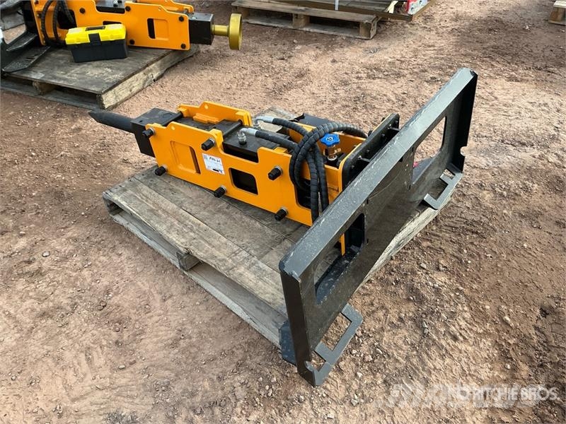 GIYI GY-P680 67 in Skid Steer Breaker (Unused) Hammer / Brecher